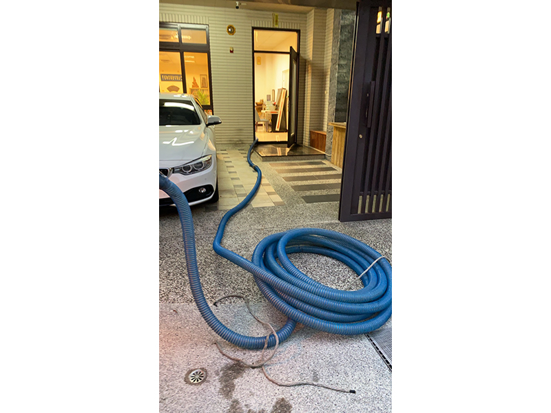 抽地下室污水